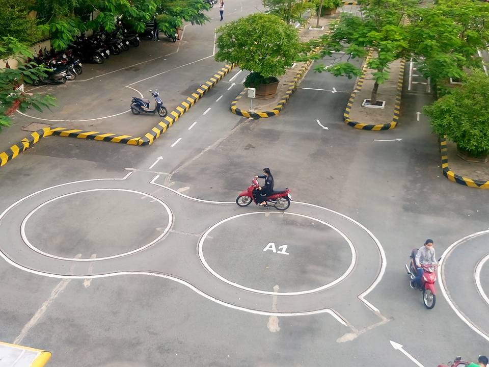 Đề luyện thi A1
